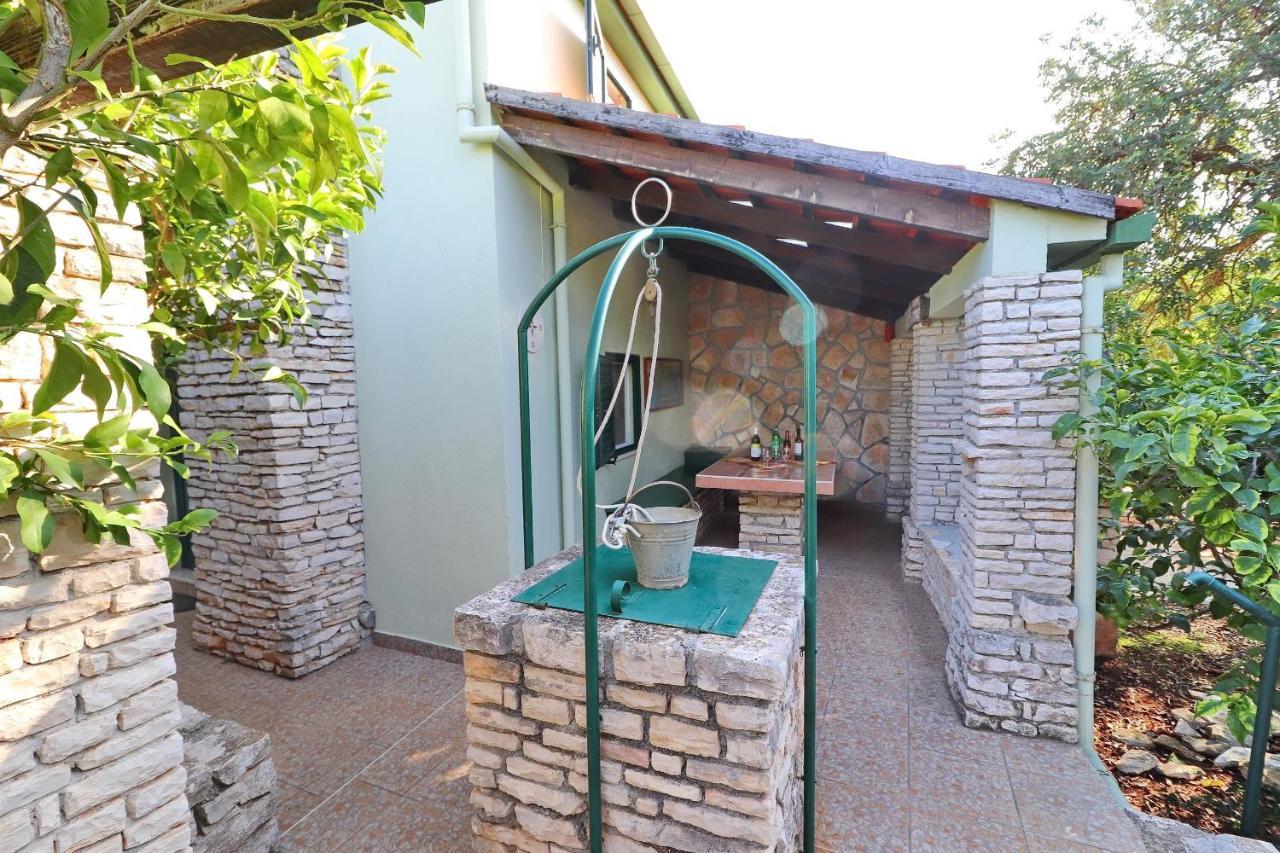 Stone House Oreb'S Cottage ヴェラ・ルカ エクステリア 写真