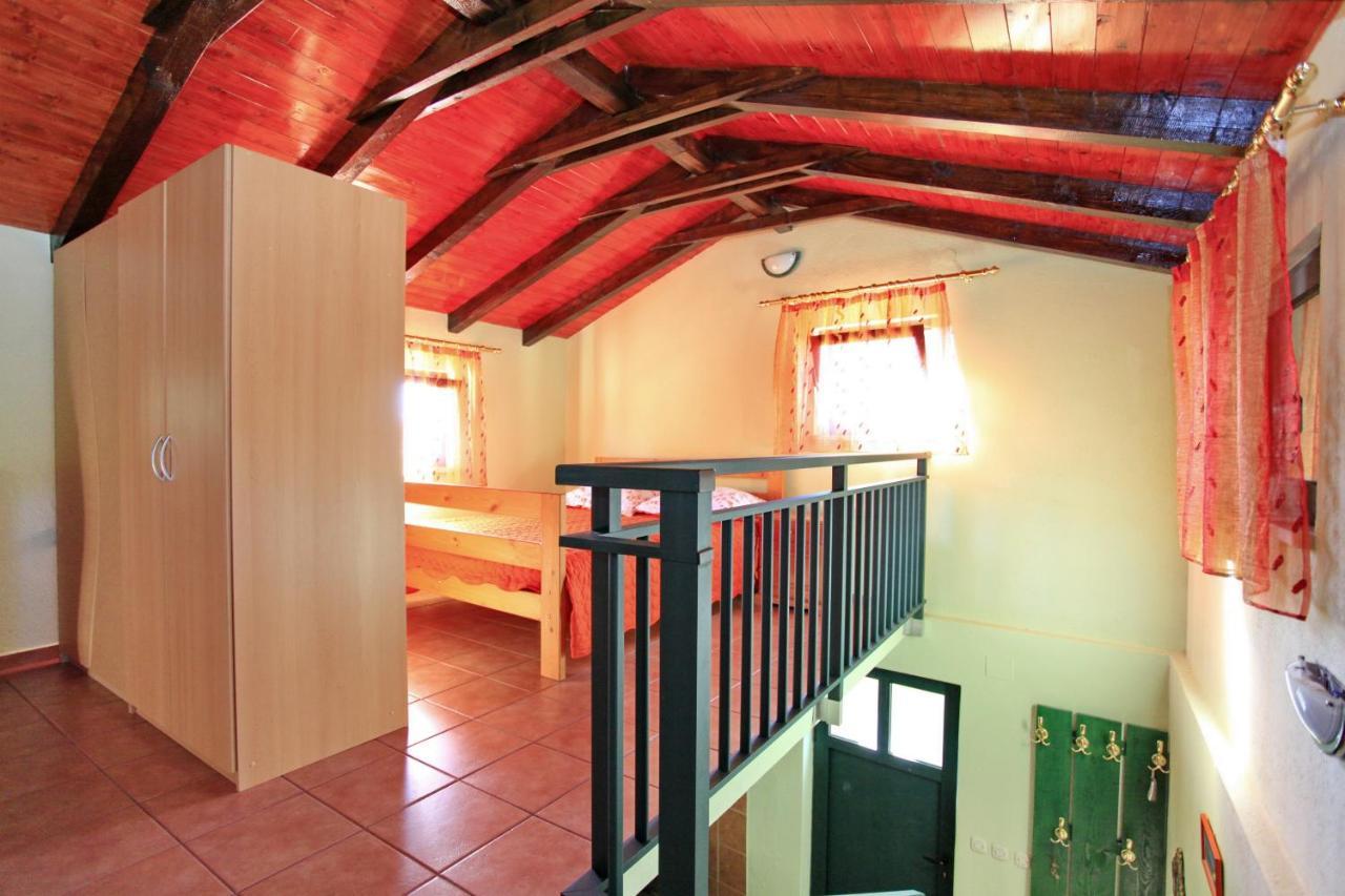 Stone House Oreb'S Cottage ヴェラ・ルカ エクステリア 写真