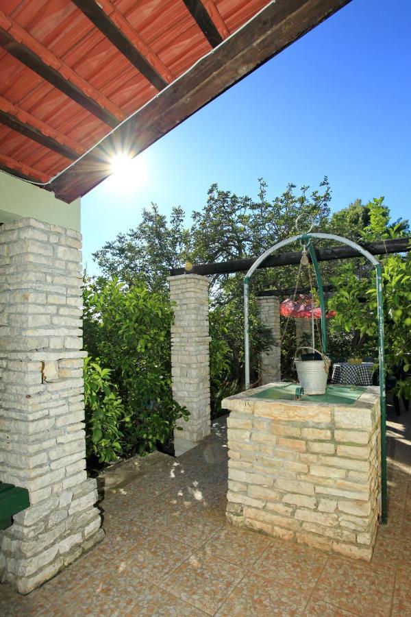 Stone House Oreb'S Cottage ヴェラ・ルカ エクステリア 写真